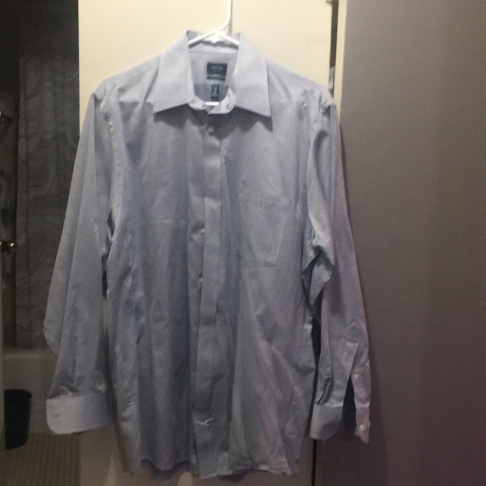 Men’s dress shirt